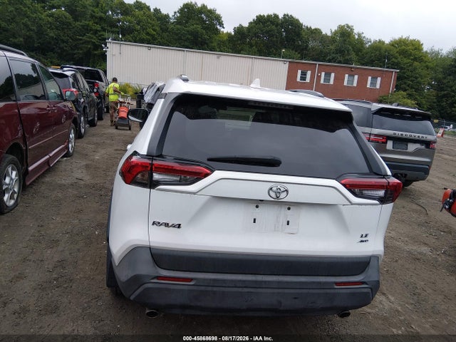 45868698 :رقم المزاد ، 2T3F1RFV7LW096336 vin ، 2020 Toyota Rav4 Le مزاد بيع