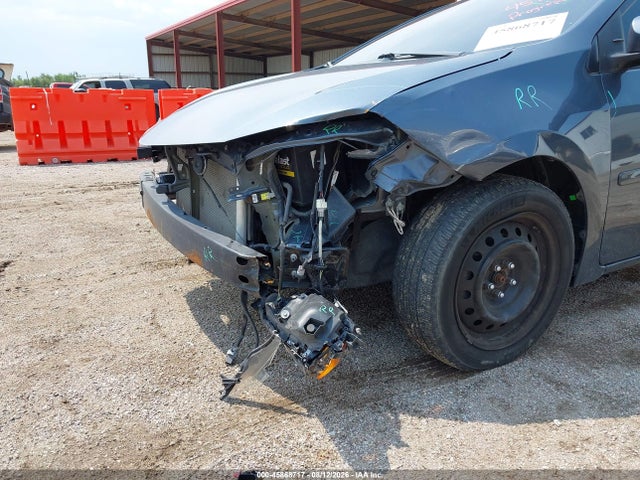 45868717 :رقم المزاد ، 2T1BURHE3JC100439 vin ، 2018 Toyota Corolla Le مزاد بيع