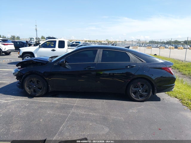 Продажа на аукционе авто 2022 Hyundai Elantra Sel, vin: KMHLM4AG6NU245336, номер лота: 45868721