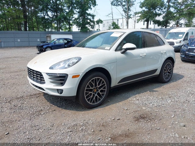 45868758 :رقم المزاد ، WP1AA2A5XJLB13721 vin ، 2018 Porsche Macan Sport Edition مزاد بيع