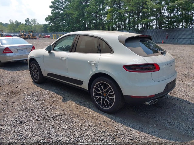 45868758 :رقم المزاد ، WP1AA2A5XJLB13721 vin ، 2018 Porsche Macan Sport Edition مزاد بيع
