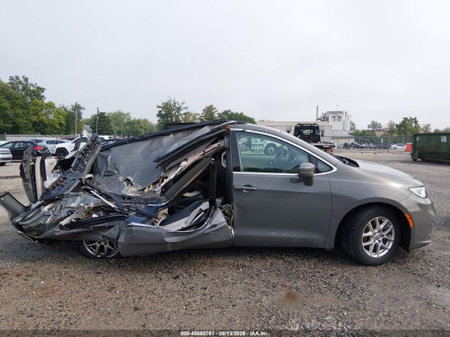 45868761 :رقم المزاد ، 2C4RC1BG1NR176292 vin ، 2022 Chrysler Pacifica Touring L مزاد بيع