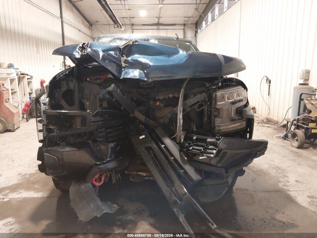 Продажа на аукционе авто 2022 Chevrolet Silverado 1500 Ltd 4wd  Short Bed Lt Trail Boss, vin: 1GCPYFEL9NZ169174, номер лота: 45868789