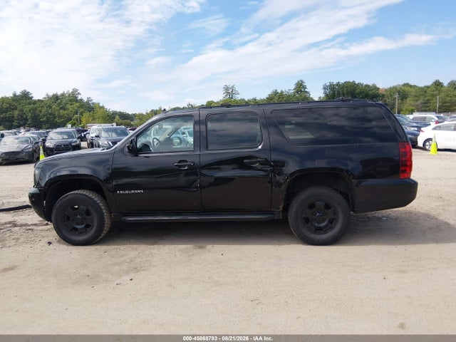 45868793 :رقم المزاد ، 1GNSKJE35BR388344 vin ، 2011 Chevrolet Suburban Lt مزاد بيع