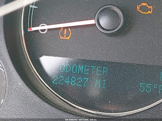 45868793 :رقم المزاد ، 1GNSKJE35BR388344 vin ، 2011 Chevrolet Suburban Lt مزاد بيع