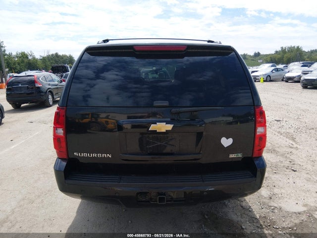 45868793 :رقم المزاد ، 1GNSKJE35BR388344 vin ، 2011 Chevrolet Suburban Lt مزاد بيع