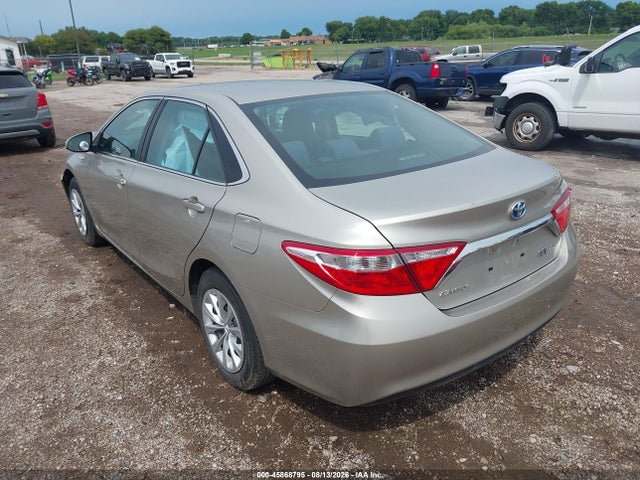 2015 Toyota Camry Hybrid Le მანქანა იყიდება აუქციონზე, vin: 4T1BD1FK2FU169896, აუქციონის ნომერი: 45868795