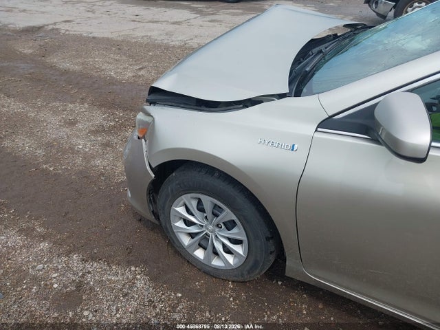 2015 Toyota Camry Hybrid Le მანქანა იყიდება აუქციონზე, vin: 4T1BD1FK2FU169896, აუქციონის ნომერი: 45868795