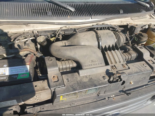 45868831 :رقم المزاد ، 1FDWE35LX5HA32328 vin ، 2005 Ford E-350 Cutaway Standard مزاد بيع