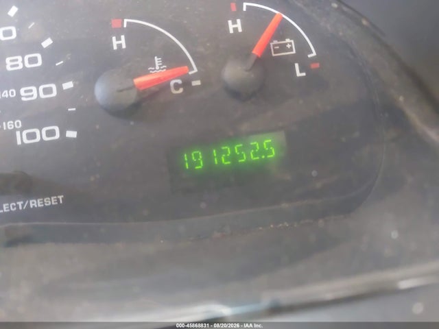 45868831 :رقم المزاد ، 1FDWE35LX5HA32328 vin ، 2005 Ford E-350 Cutaway Standard مزاد بيع