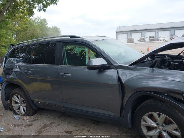 2018 Volkswagen Atlas 3.6l V6 Launch Edition მანქანა იყიდება აუქციონზე, vin: 1V2HR2CA3JC503335, აუქციონის ნომერი: 45868857