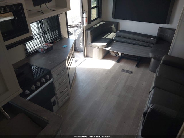Продажа на аукционе авто 2024 Keystone 24rds, vin: 4YDFCGL22RV504909, номер лота: 45868897