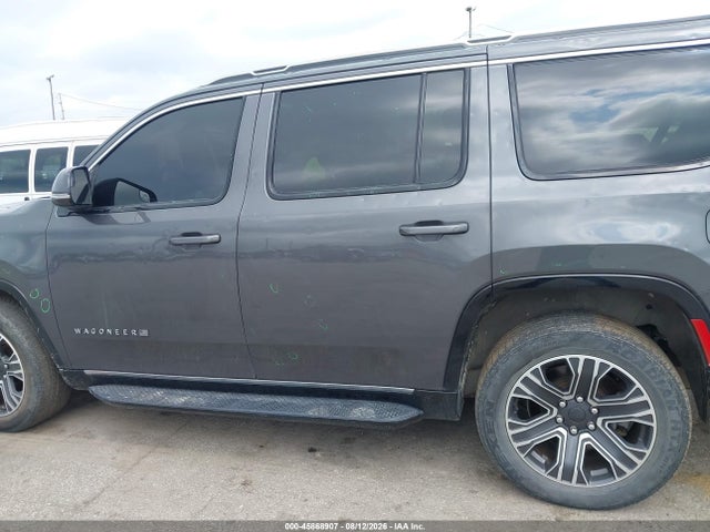 2022 Jeep Wagoneer Series Iii 4x2 მანქანა იყიდება აუქციონზე, vin: 1C4SJUDTXNS160707, აუქციონის ნომერი: 45868907