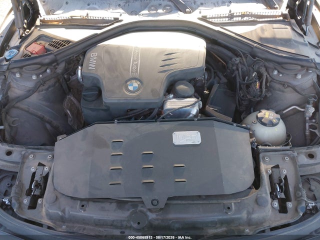 BMW 320i 2017 WBA8E1G50HNU15066 Image 10