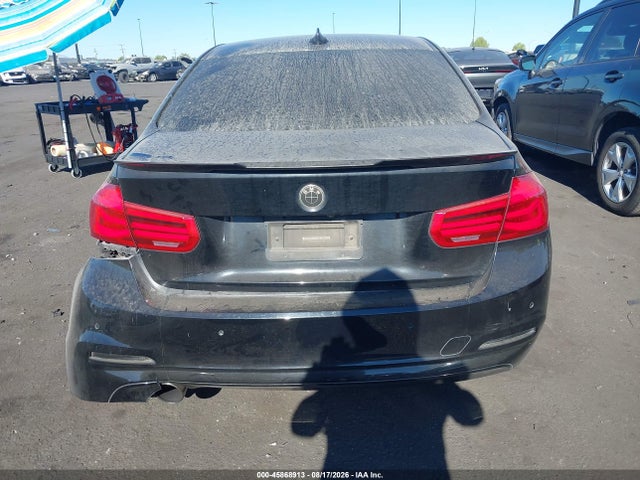 BMW 320i 2017 WBA8E1G50HNU15066 Image 16