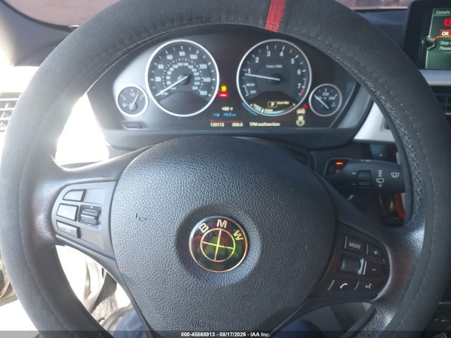 BMW 320i 2017 WBA8E1G50HNU15066 Image 7