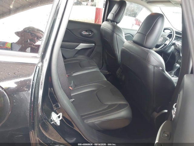 45868926 :رقم المزاد ، 1C4PJLLB1JD520051 vin ، 2018 Jeep Cherokee Latitude Plus Fwd مزاد بيع
