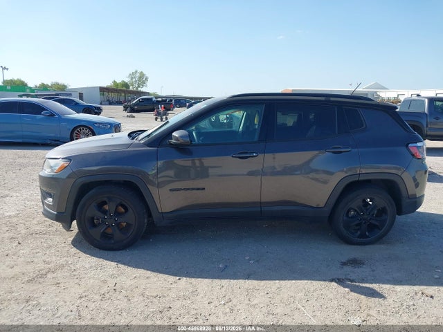 2021 Jeep Compass Altitude Fwd მანქანა იყიდება აუქციონზე, vin: 3C4NJCBB5MT587131, აუქციონის ნომერი: 45868928
