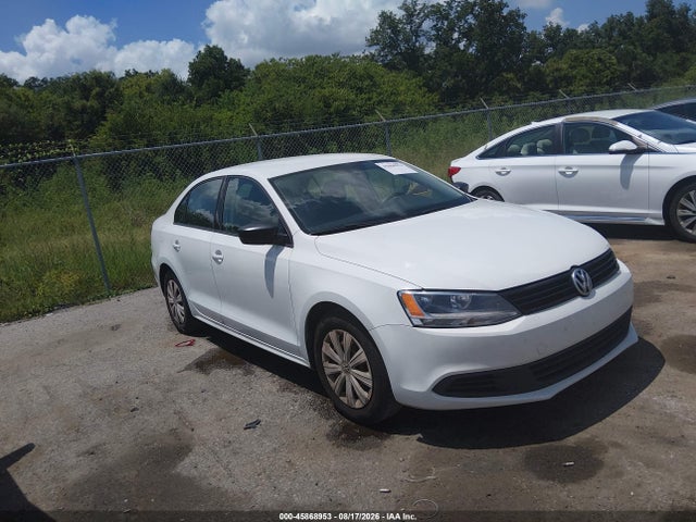 Продаж на аукціоні авто 2014 Volkswagen Jetta 2.0l S, vin: 3VW2K7AJ1EM334798, номер лоту: 45868953