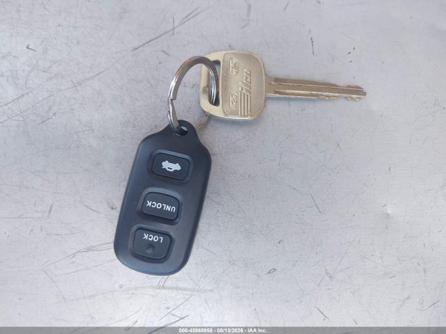2003 Toyota Matrix Xr მანქანა იყიდება აუქციონზე, vin: 2T1KR32E73C081842, აუქციონის ნომერი: 45868958