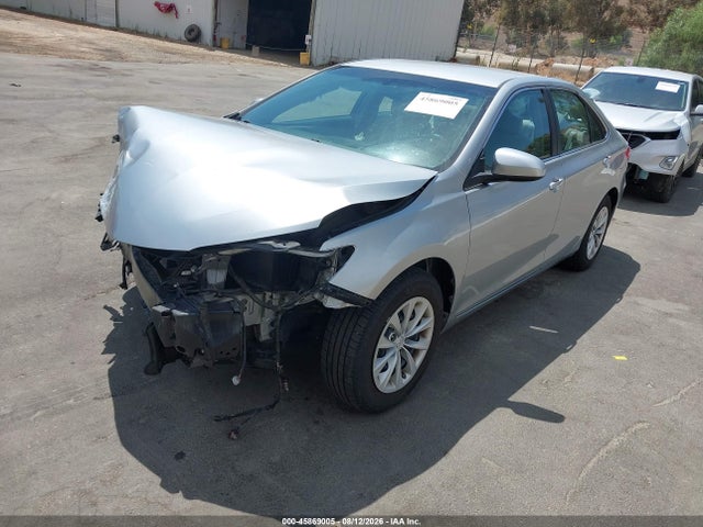 Toyota CAMRY LE 2017 4T1BF1FK7HU807427 Image 2