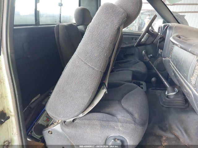 45869017 :رقم المزاد ، 1GTEK14V0XZ527960 vin ، 1999 Gmc New Sierra 1500 Sl مزاد بيع
