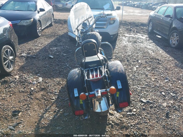 45869109 :رقم المزاد ، 1HFSC3704XA100524 vin ، 1999 Honda Vt1100 T مزاد بيع