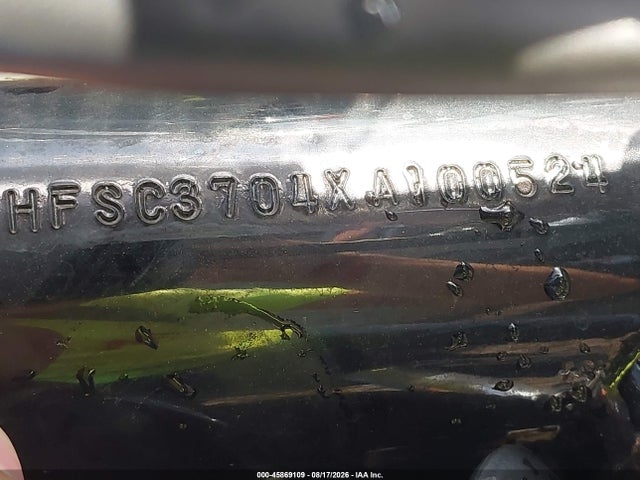 45869109 :رقم المزاد ، 1HFSC3704XA100524 vin ، 1999 Honda Vt1100 T مزاد بيع