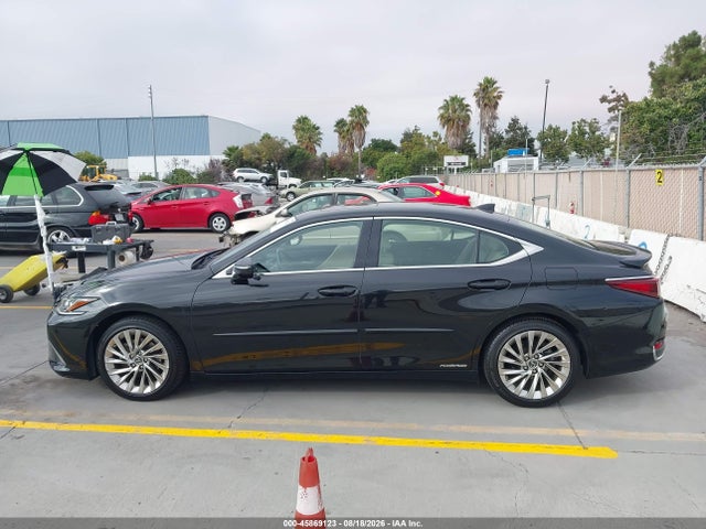 45869123 :رقم المزاد ، JTHB21B15K2023777 vin ، 2019 Lexus Es 300h Luxury مزاد بيع