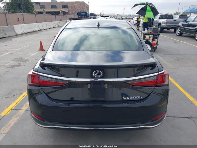 45869123 :رقم المزاد ، JTHB21B15K2023777 vin ، 2019 Lexus Es 300h Luxury مزاد بيع