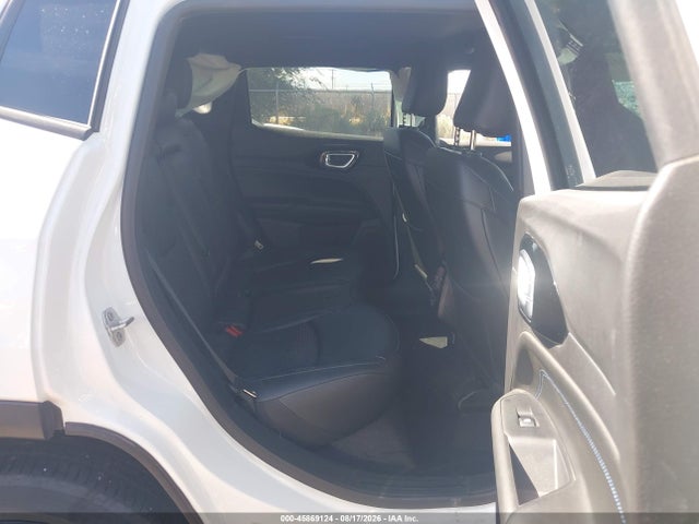 3C4NJDBN3ST539589 Jeep Compass Latitude 4x4