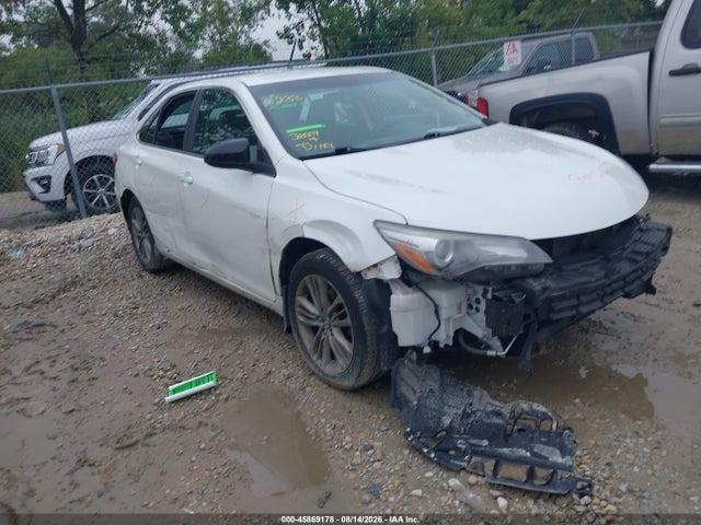 2017 Toyota Camry Se მანქანა იყიდება აუქციონზე, vin: 4T1BF1FK7HU351820, აუქციონის ნომერი: 45869178