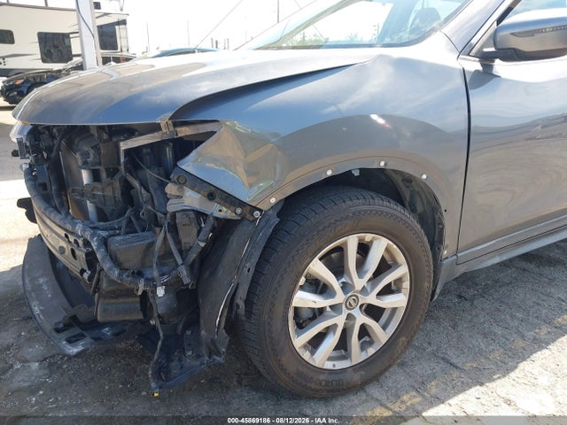 2017 Nissan Rogue Sv მანქანა იყიდება აუქციონზე, vin: KNMAT2MT8HP607827, აუქციონის ნომერი: 45869186