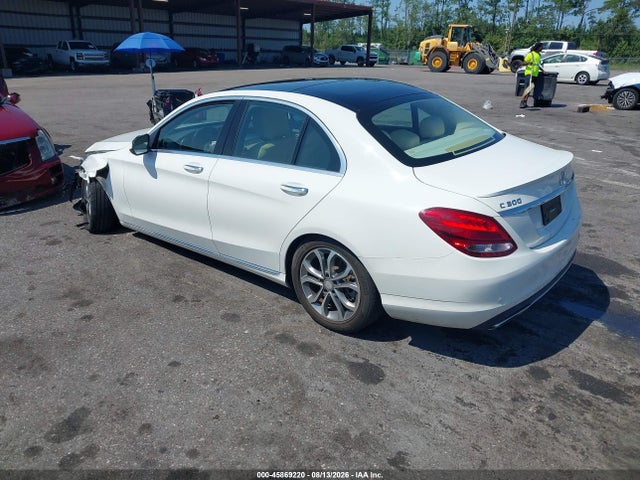 Aukcja sprzedaży 2016 Mercedes-benz C 300, vin: 55SWF4JB5GU174463, numer aukcji: 45869220