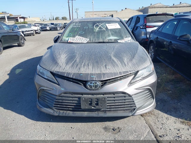 Toyota CAMRY LE 2024 4T1C11AK8RU200657 Image 13
