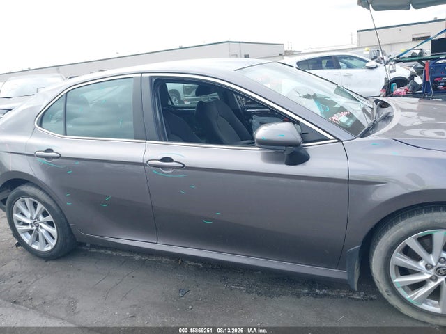 Toyota CAMRY LE 2024 4T1C11AK8RU200657 Image 14