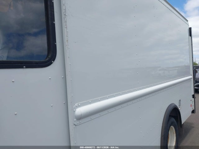 1FC3E3KS5HDC69873 Ford E-350 Stripped