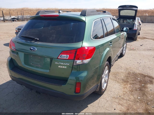 Subaru Outback 2.5i Premium 2014 4S4BRBCC8E3205860 Image 4