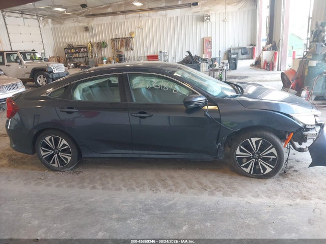 Продаж на аукціоні авто 2018 Honda Civic Ex-l, vin: 19XFC1F72JE000666, номер лоту: 45869346