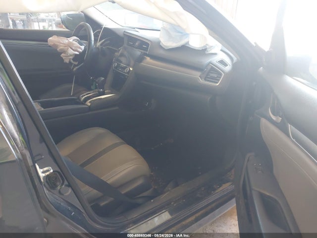 Продаж на аукціоні авто 2018 Honda Civic Ex-l, vin: 19XFC1F72JE000666, номер лоту: 45869346