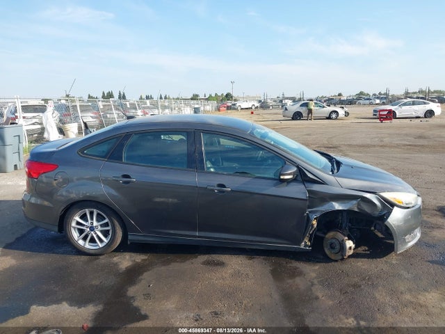 Ford FOCUS SE 2015 1FADP3F2XFL204115 Image 13