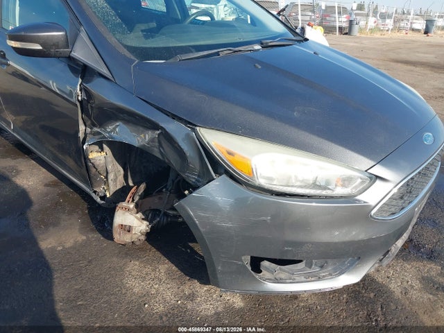 Ford FOCUS SE 2015 1FADP3F2XFL204115 Image 6