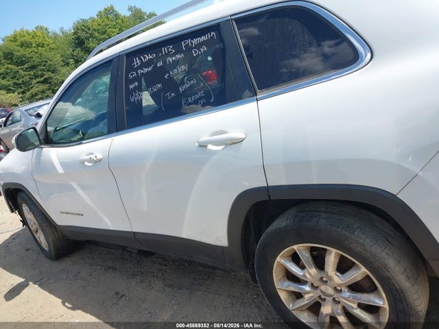 Продажа на аукционе авто 2015 Jeep Cherokee Limited, vin: 1C4PJMDSXFW681126, номер лота: 45869352