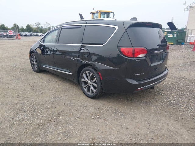 Продаж на аукціоні авто 2017 Chrysler Pacifica Limited, vin: 2C4RC1GGXHR527956, номер лоту: 45869399