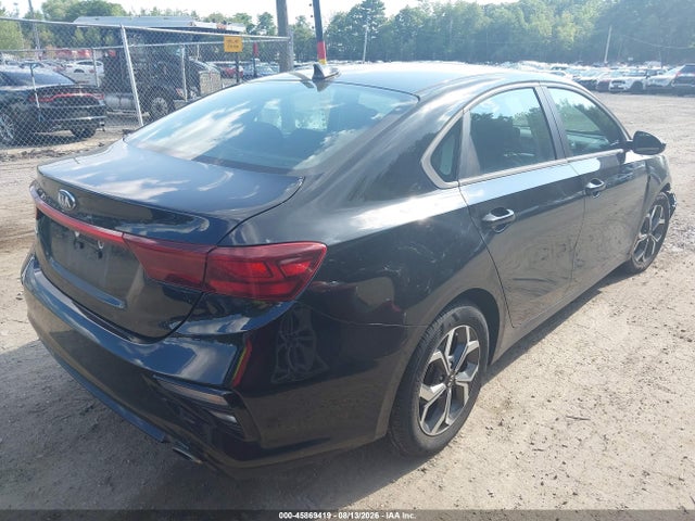 2021 Kia Forte Lxs მანქანა იყიდება აუქციონზე, vin: 3KPF24AD2ME284970, აუქციონის ნომერი: 45869419