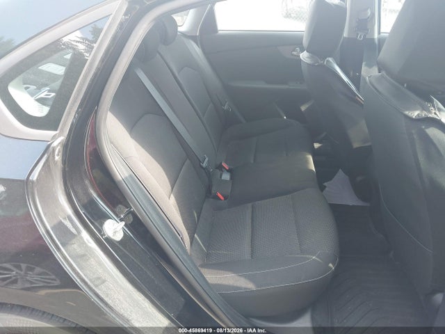2021 Kia Forte Lxs მანქანა იყიდება აუქციონზე, vin: 3KPF24AD2ME284970, აუქციონის ნომერი: 45869419