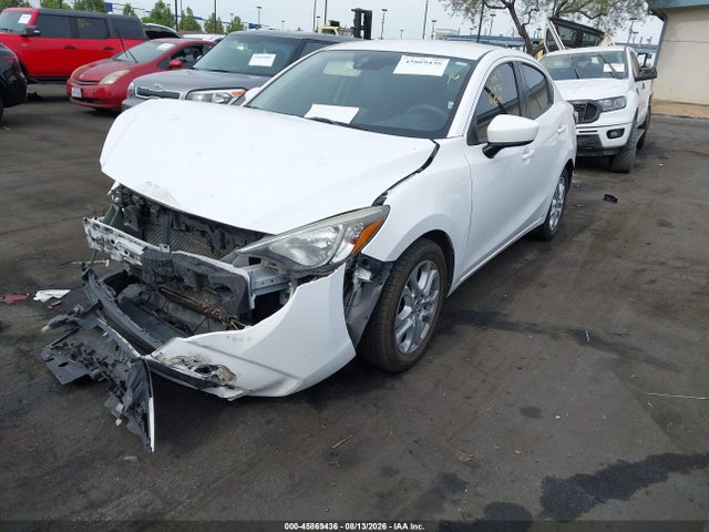 Продаж на аукціоні авто 2017 Toyota Yaris Ia, vin: 3MYDLBYV6HY156423, номер лоту: 45869436