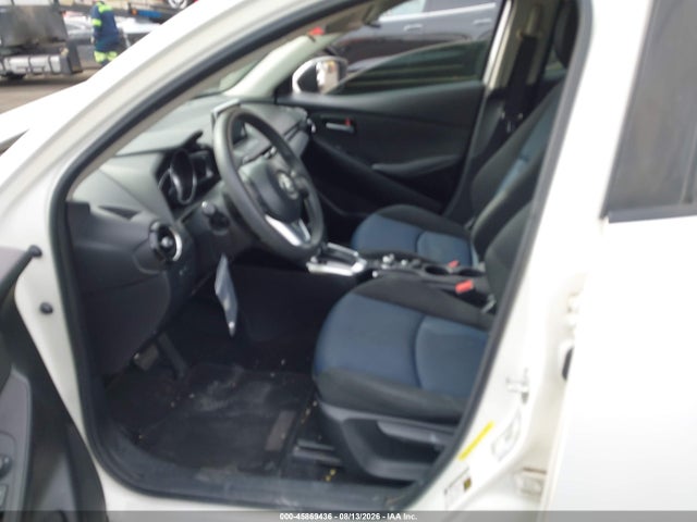 Продаж на аукціоні авто 2017 Toyota Yaris Ia, vin: 3MYDLBYV6HY156423, номер лоту: 45869436