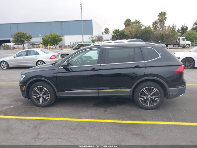 3VV2B7AX9JM161454 Volkswagen Tiguan 2.0t Se/2.0t Sel