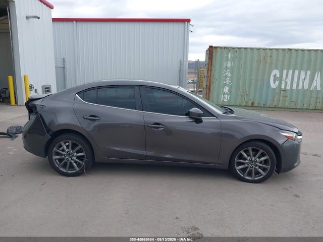 3MZBN1V36JM212206 Mazda Mazda3 Touring